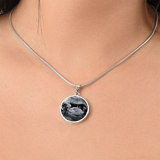 Ultrasound Necklace Sonogram, Circle Pendant Necklace for New Mom, Baby Announcement Present, Mother's Day Gift