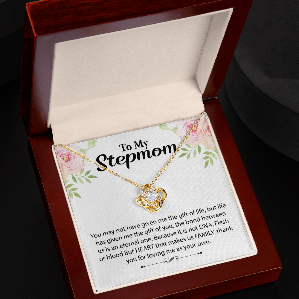 To My Stepmom - a Mom Like You is the Sweetest Gift - Love Knot Necklace