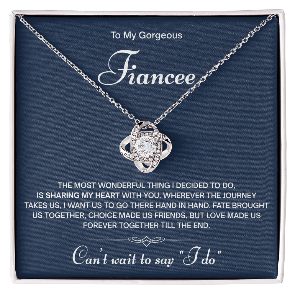 Fiancée Necklace – Meaningful Gift for Your Future Wife