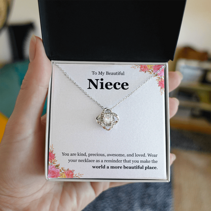 Niece Necklace Gift – Heartfelt Jewelry for a Special Niece
