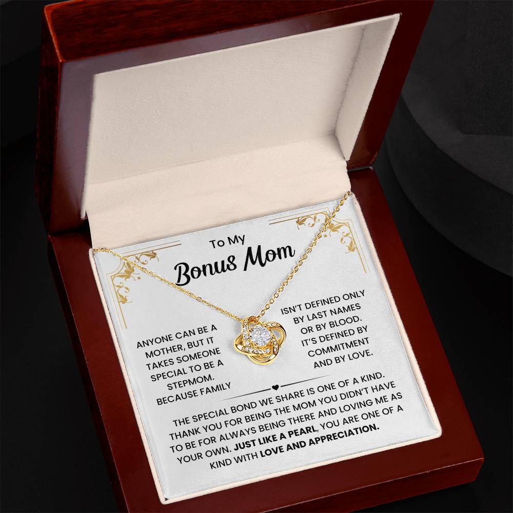 To My Bonus Mom Necklace From Stepson or Stepdaughter - Mother's Day Jewelry Gifts