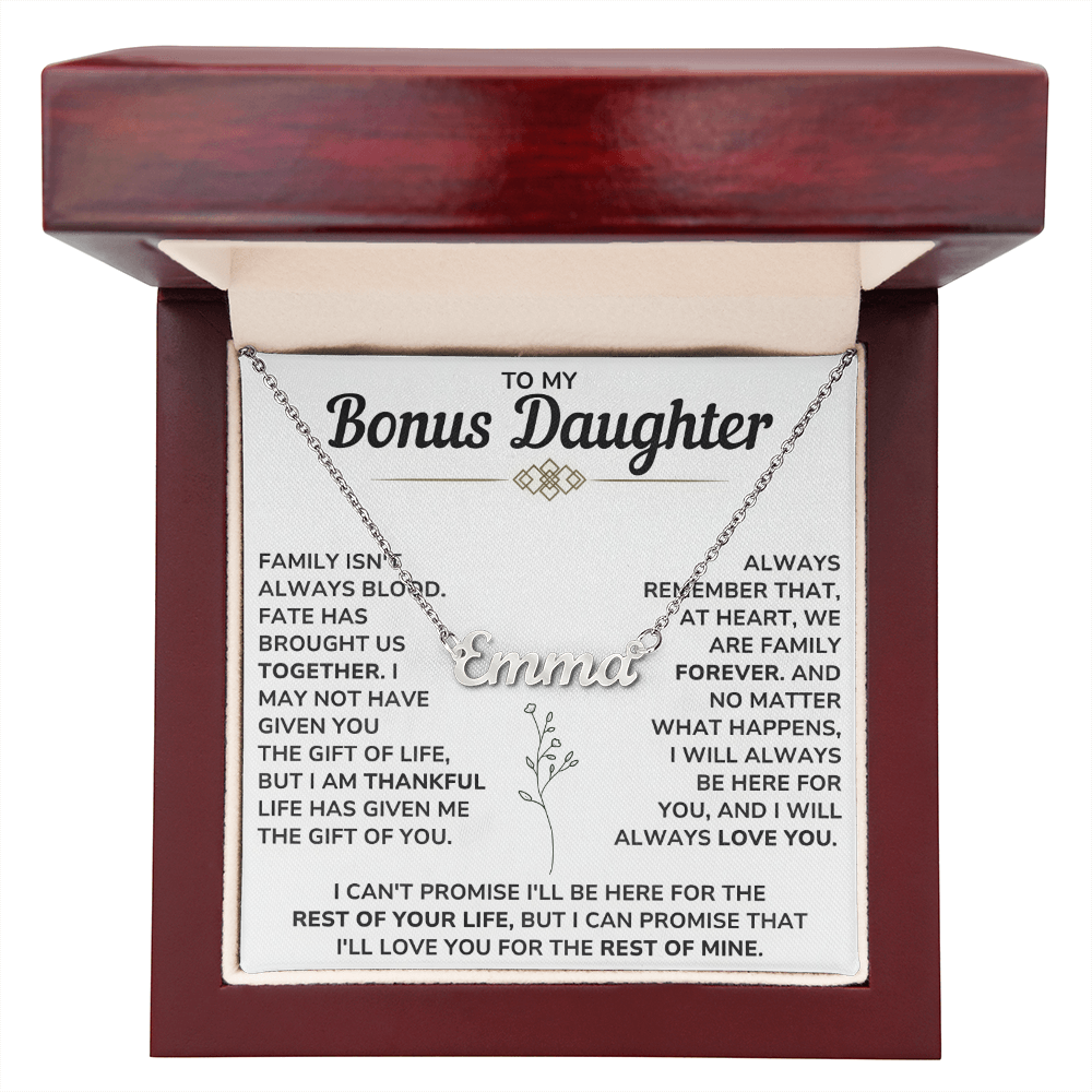 Personalize Name Necklace For Bonus Daughter From Mom and Dad