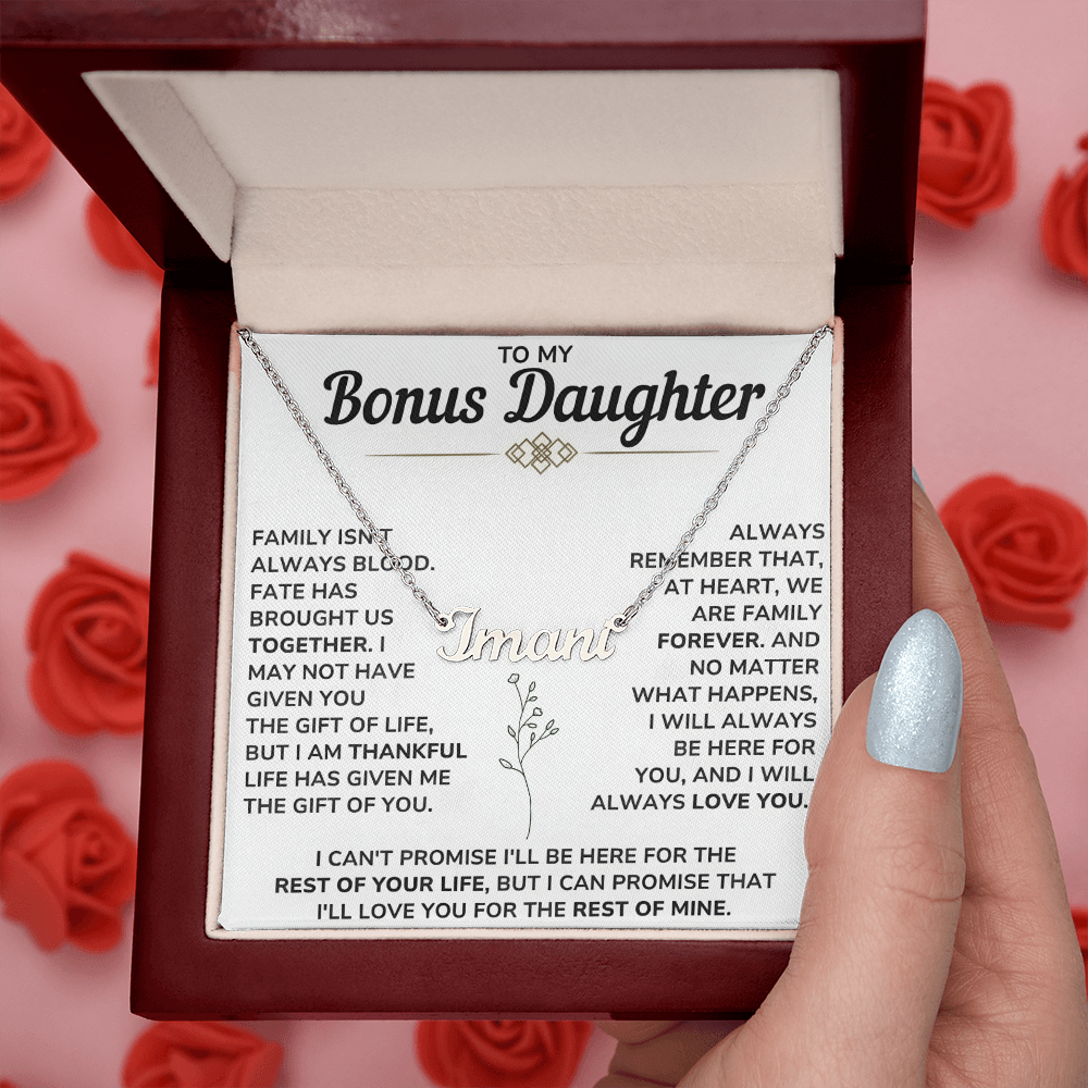 Personalize Name Necklace For Bonus Daughter From Mom and Dad